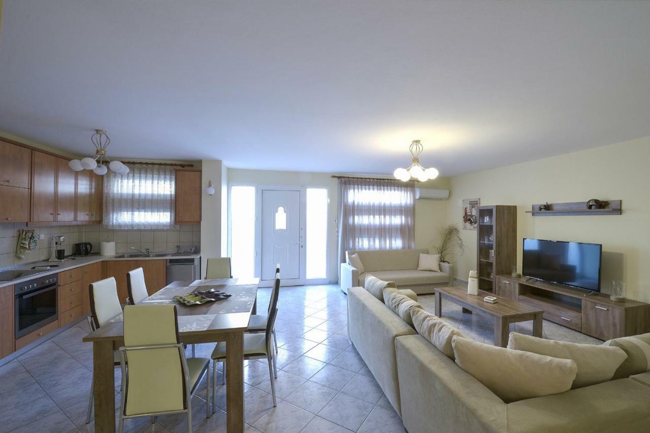 G&G House Appartement Kavala Buitenkant foto